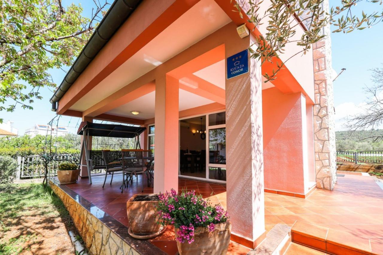 Holiday Home Cvita Sukosan Exterior photo